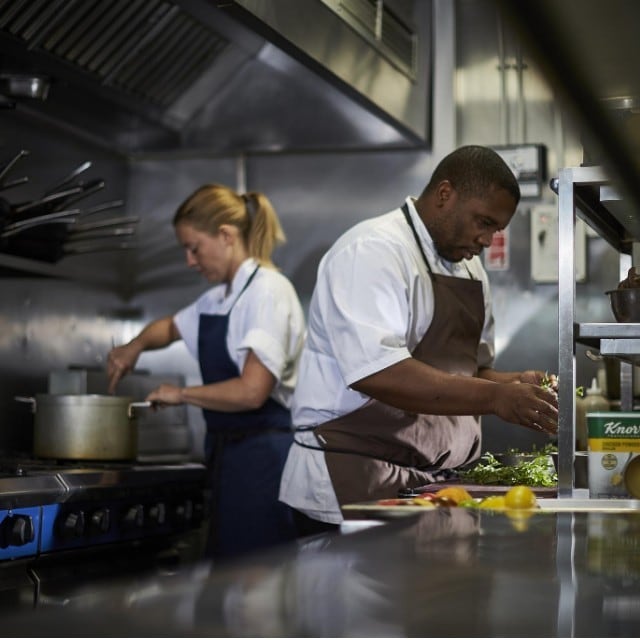 Изпробвайте новия ни инструмент и изберете бульона, който ви пасва!