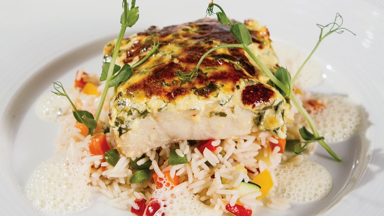 Бяла риба със сос Беарнез и ориз басмати със зеленчуци – - Рецепта