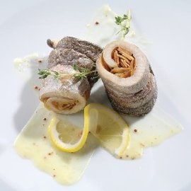 Рулца от пъстърва с горчичен лимонов сос Рулца от пъстърва с горчичен лимонов сос