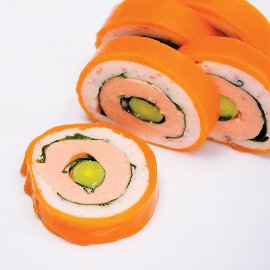 Мусове от сьомга и скариди в желирана морковена обвивка