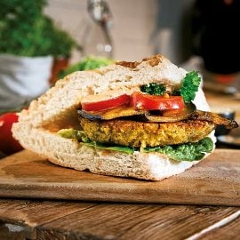 Бургер с фалафел Бургер с фалафел