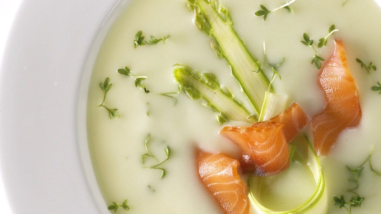 Супа от аспержи със сьомга – - Рецепта